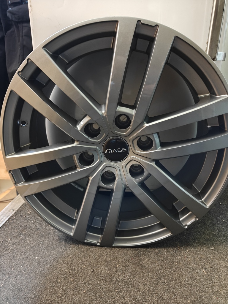 IMAGE ROCK 6X130  7,5X18  ET55